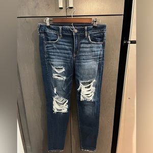 Distressed, Super Stretch Jeans